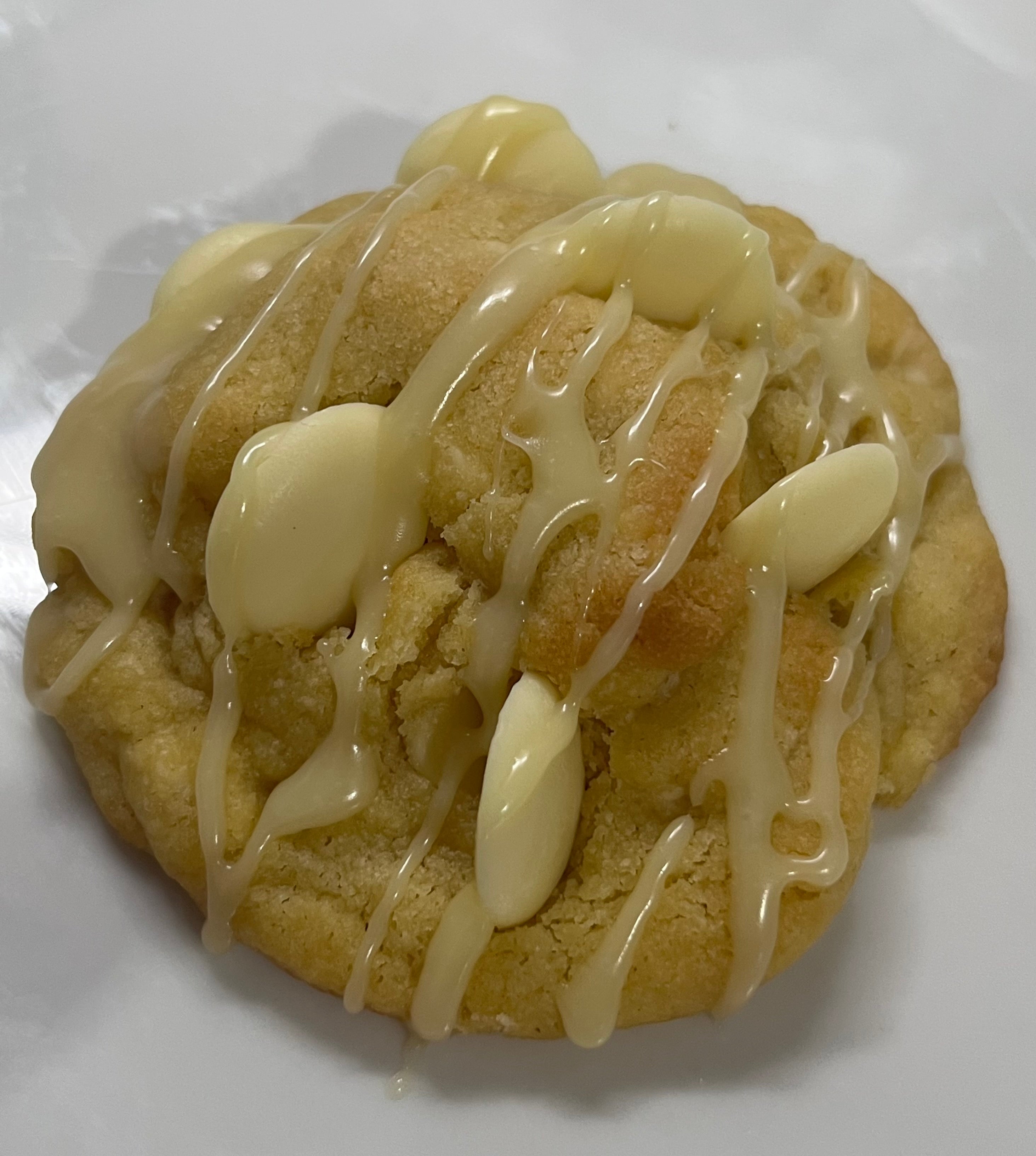 White Chocolate Stuffed Choc Chip Cookie